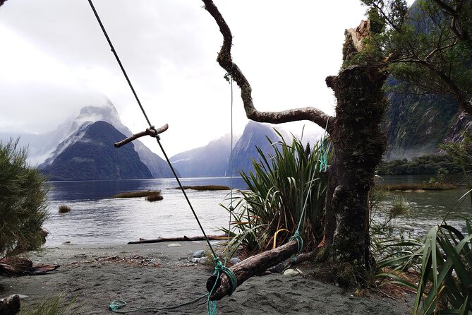 10 Day North to South Island NZ Private Tour from Auckland - Milford Sound or Doubtful Sound requires a full day