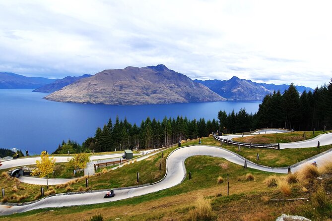 12 Day New Zealand Private Tour from Auckland to Queenstown - Why this route works for a short New Zealand visit