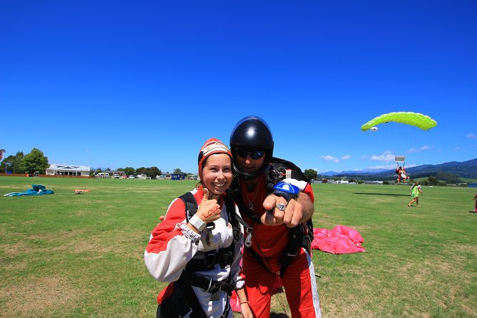 13,000ft Skydive over Abel Tasman with NZ's Most Epic Scenery - The clearest strengths and the main tradeoffs