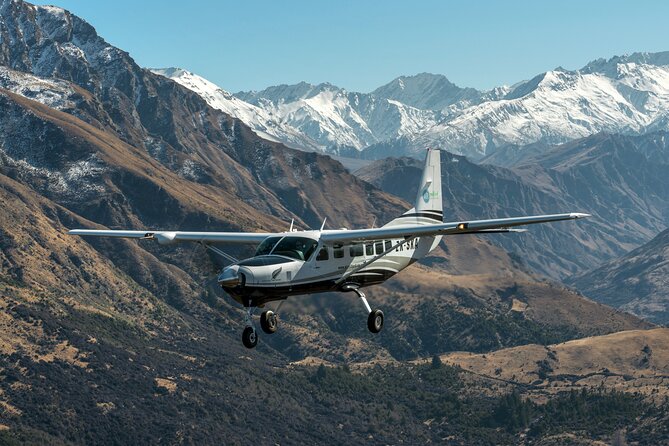 20 minute Queenstown Scenic Flight - Arrowtown from above