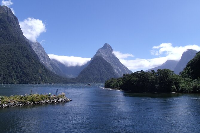 4-Day Great Southern Island Circle Tour from Christchurch - The independent-tour structure
