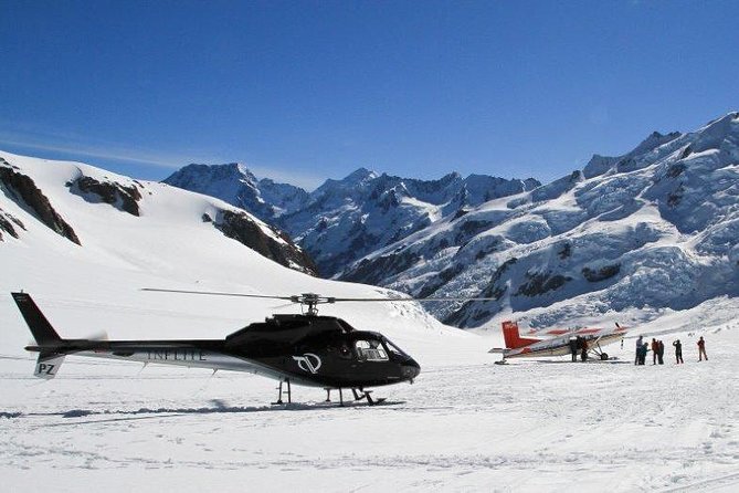45-Minute Mount Cook Ski Plane and Helicopter Combo Tour - Flying over Aoraki Mount Cook and the braided rivers