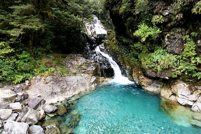 5 Day South Island New Zealand Private Tour from Queenstown - Day 3: Lindis Pass, Lake Pukaki, Aoraki Mount Cook, and Tekapo