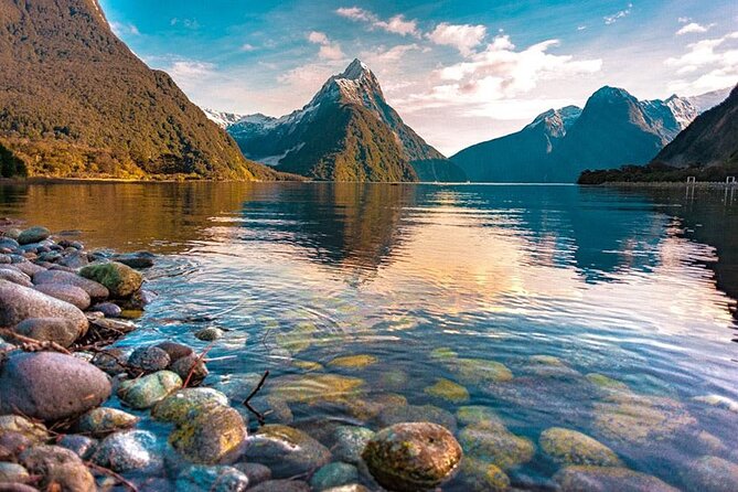 7-Day South Island Coastal Splendor Tour from Christchurch - Day 4: Make Queenstown your own