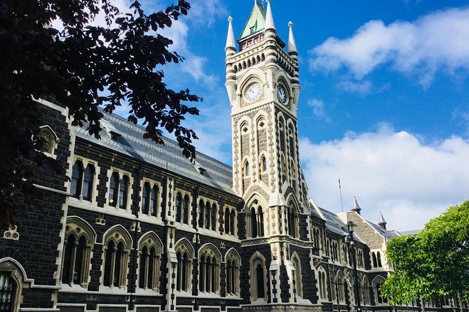 A 2 hour Small Group Dunedin City Highlights Tour - First Church of Otago and the missing time factor