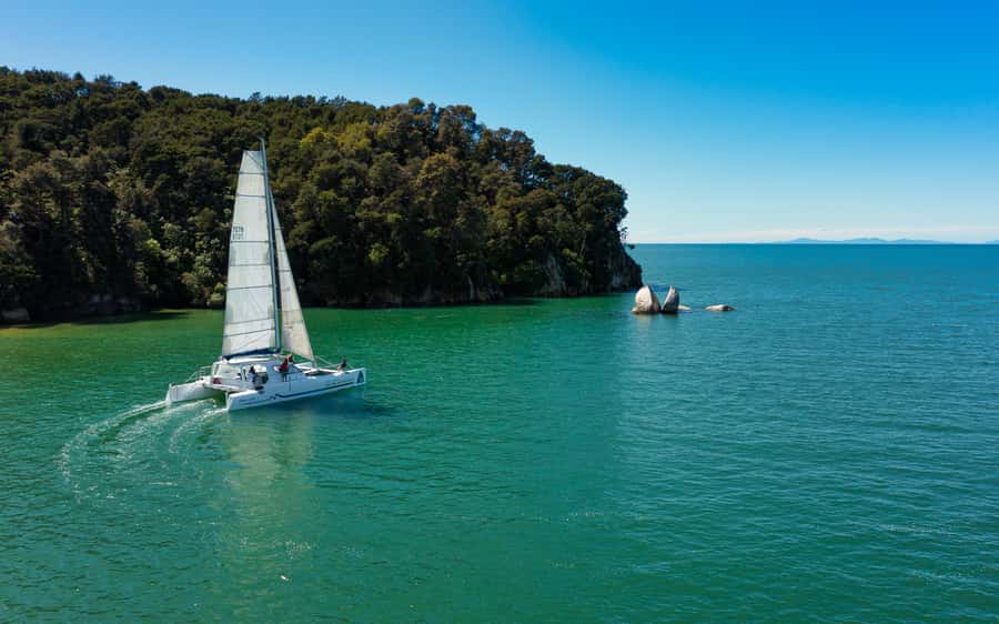 Abel Tasman National Park: Cruise, Walk & Sailing Tour - What to bring and what to leave behind