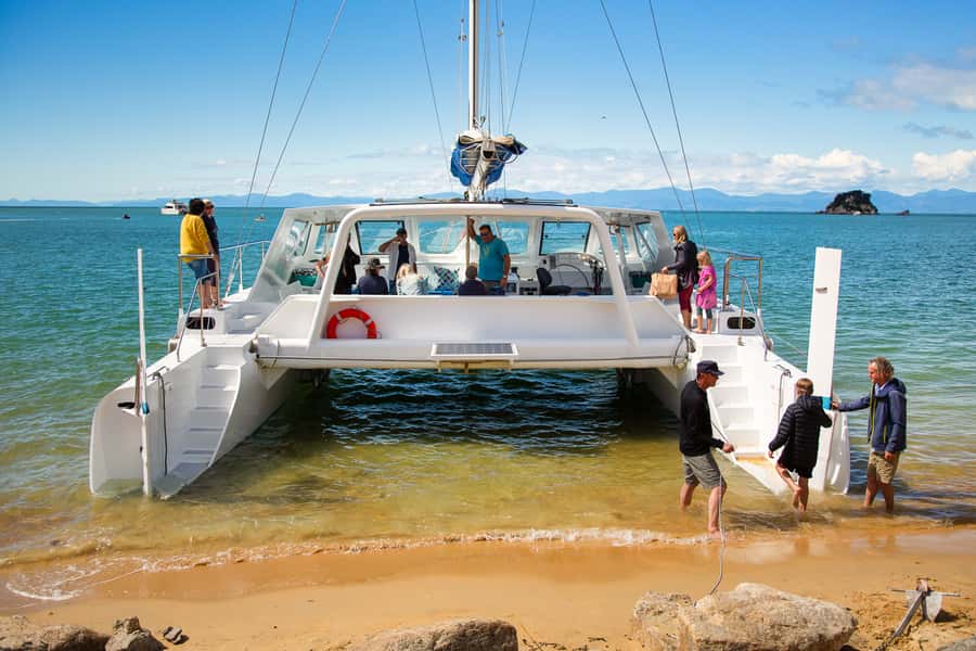 Abel Tasman National Park: Self-Guided Walk & Sailing - Sailing from Anchorage to Kaiteriteri