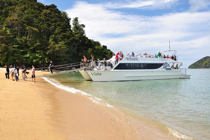 Abel Tasman Vista Cruise - The Abel Tasman Coast Track stop