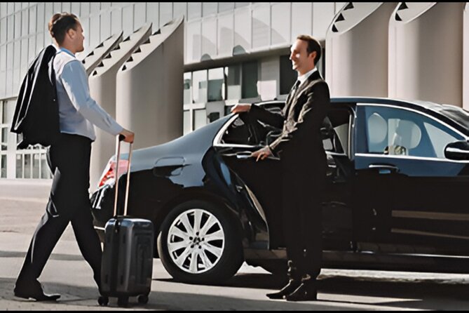 Auckland Airport Private Transfers with child car seats - Child seats that make family transfers easier