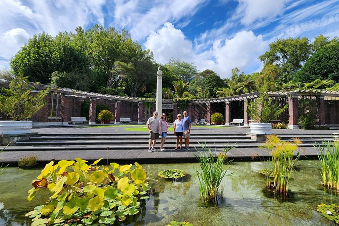 Auckland Best Top 5 Spots Half day Tour - Mount Eden for Auckland’s broadest view