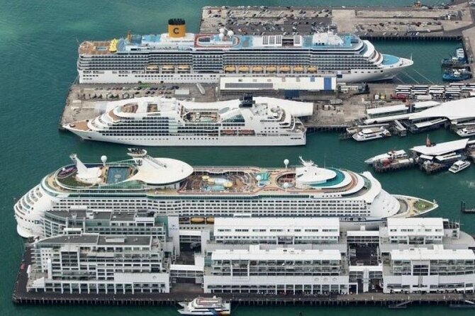 Auckland City Hotel to Cruise Ship Transfer by SUV - The Auckland drive can take 15 minutes or an hour