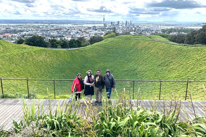 Auckland City Top Spots Half Day Private Tour - From Harbour Bridge views to Westhaven Marina