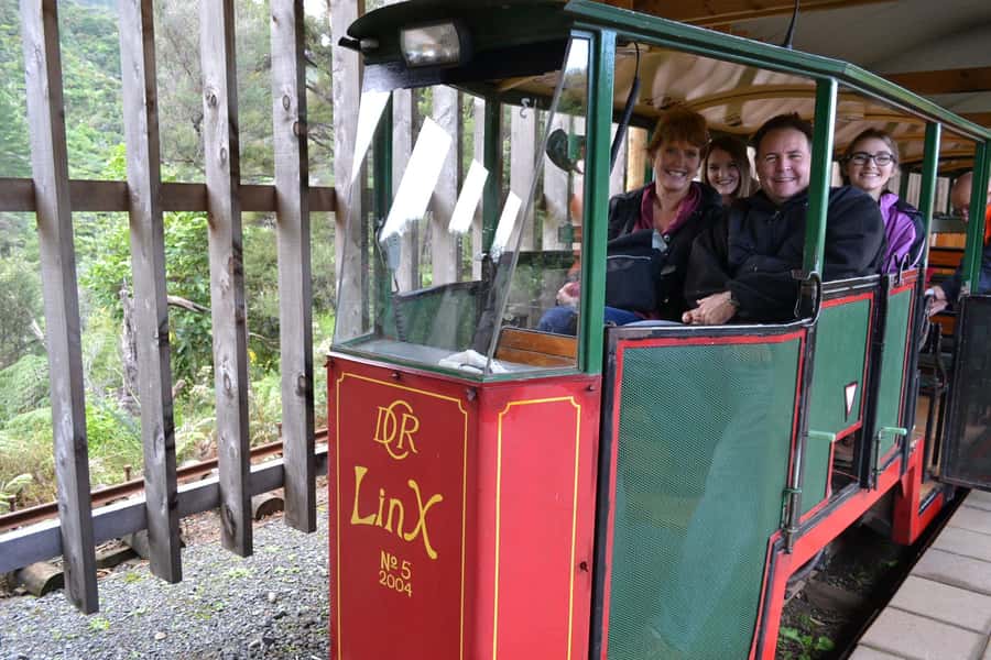 Auckland: Coromandel Day Tour including Hot Water Beach - Is $274 a fair price?