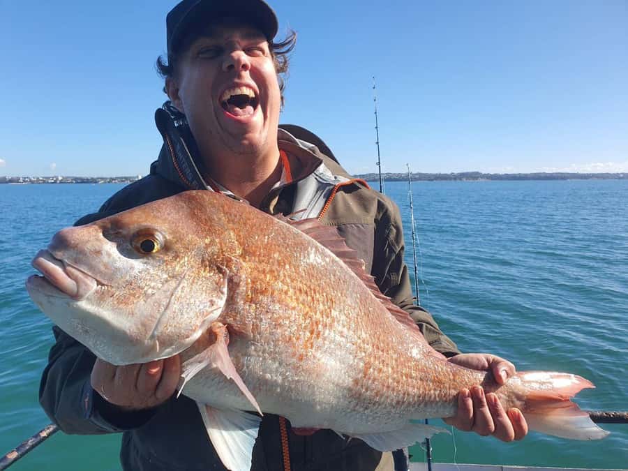 Auckland: Full-Day Fishing Charter (7 am - 4 pm) - Key points to know before you book