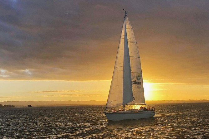 Auckland Harbour Sailboat Cruise Including Three Course Dinner - Waitematā Harbour and the Auckland skyline