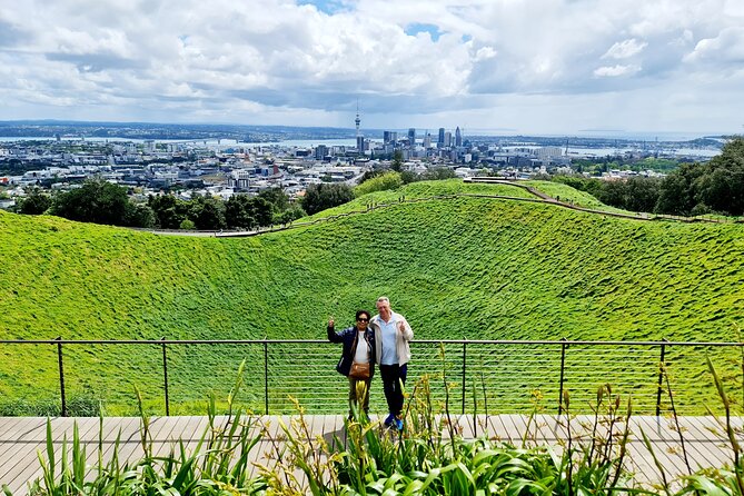 Auckland Hidden Gem Half Day Tour - Holy Trinity Cathedral and the Pacific-Gothic style