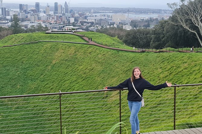 Auckland Hidden Gem Half Day Tour - Guides, weather, and the human side of the tour