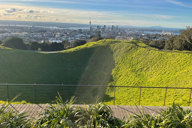 Auckland Highlight Attractions Small Group Tour - Is $125 fair for four hours?