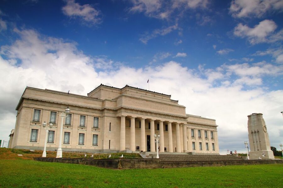 Auckland Scenic Half-Day City Sightseeing Tour - The short café and food break