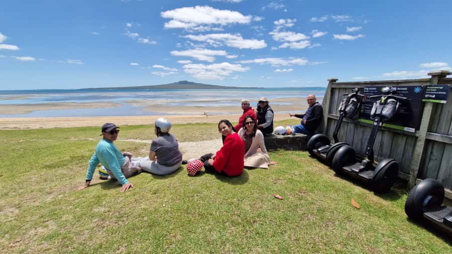 Auckland: Segway to North Head Volcano Summit - Free riding time near Rangitoto views