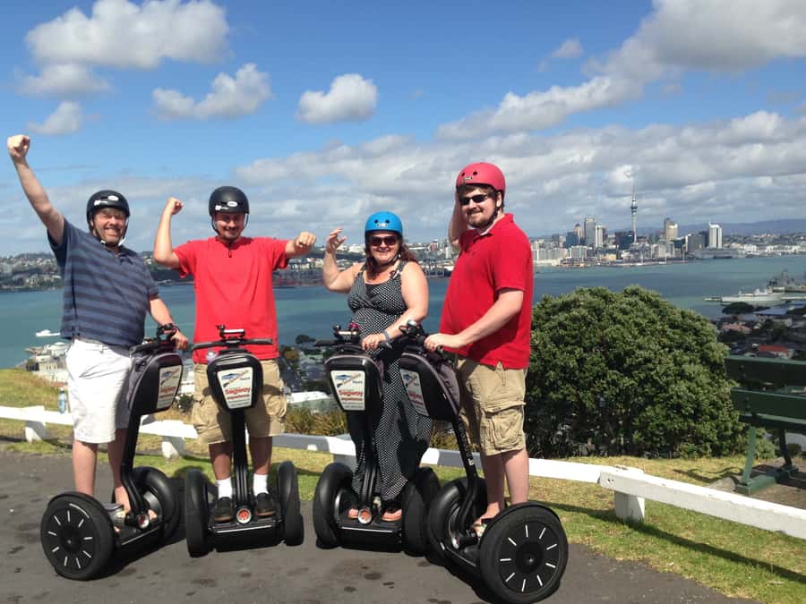 Auckland: Segway Tour to Mount Victoria - Why Mount Victoria is best reached this way