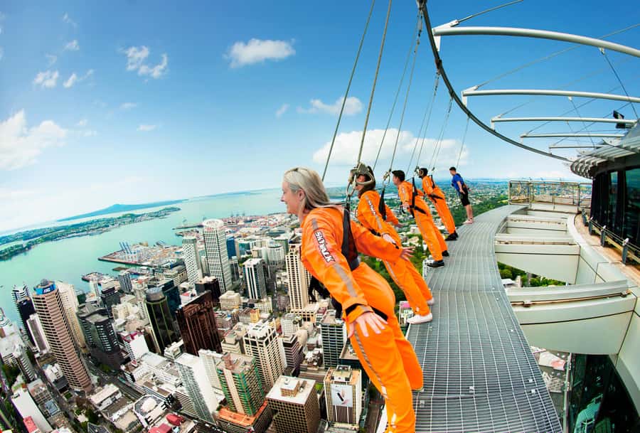 Auckland: SkyJump & SkyWalk Combo - The SkyWalk, 192 metres over Auckland