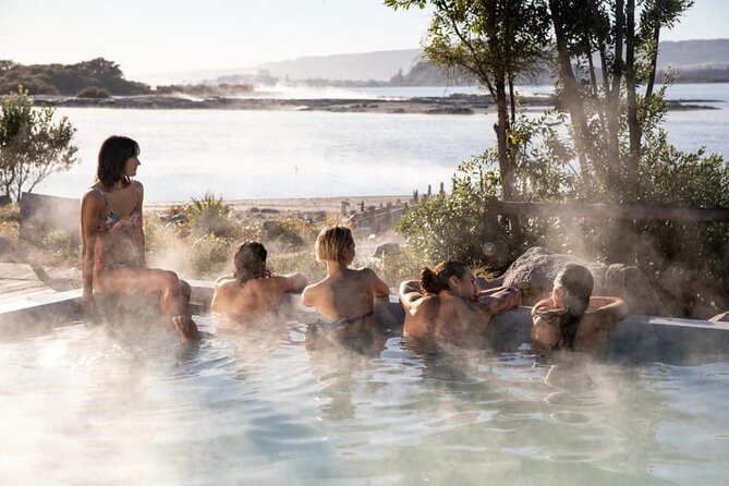 Auckland: Wai-O-Tapu, Polynesian Spa & Maori Haka Day Tour - Seeing Rotorua beyond the main attractions