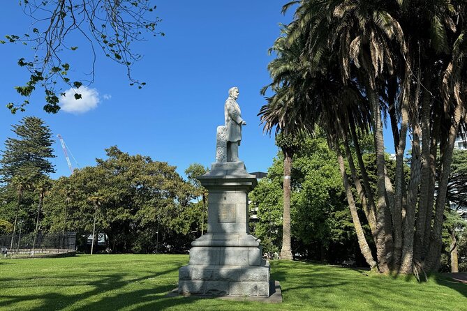Auckland Walking Tour: Small-Group History & Culture Experience - Civic memory at the Lord Freyberg statue