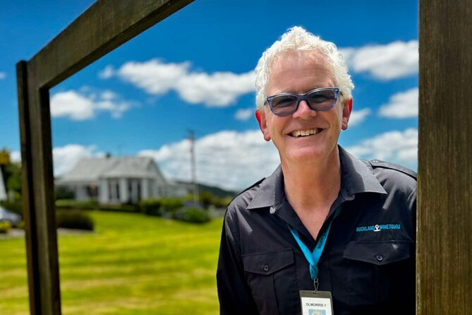 Auckland West Vineyard Tour with lunch and tastings incl - Soljans Estate, one of New Zealand’s older vineyards