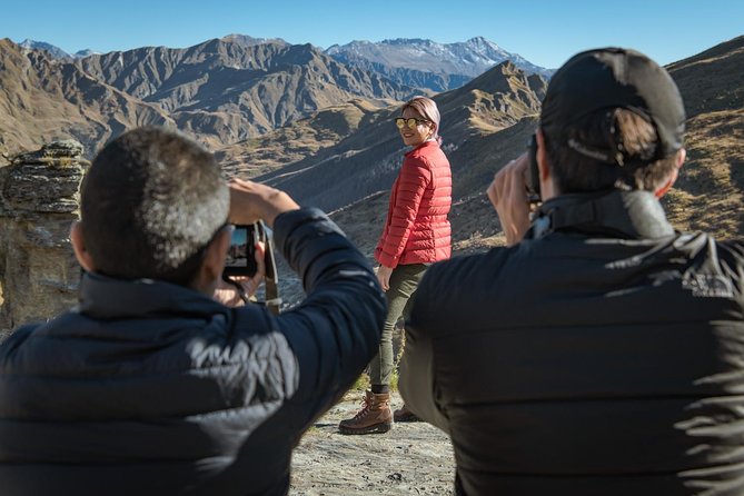 AuthenticAs Discover Queenstown - Professional Photography & Exclusive 4WD Tour - What the 4WD transport adds