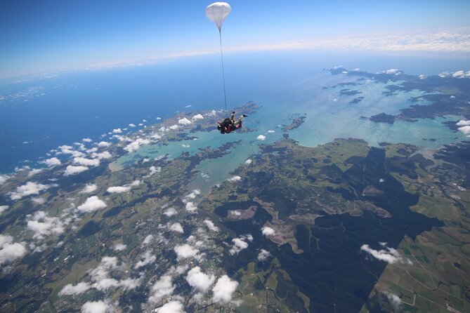 Bay of Islands: 12,000ft Skydive - The view from above the 144 islands