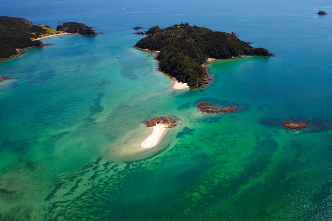 Bay of Islands and Hole in the Rock Scenic Helicopter Tour - Is $206.86 good value?