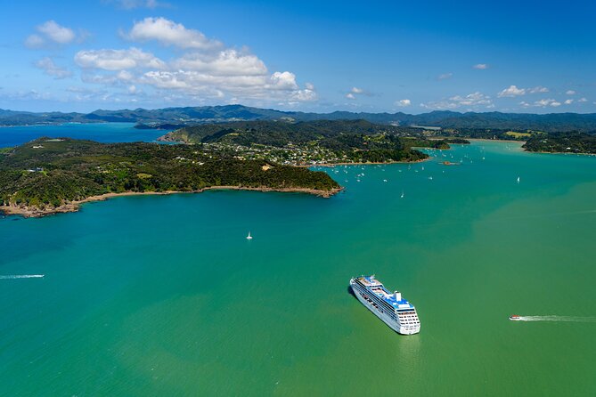 Bay of Islands Discovery Experience from Auckland incl. Hole In The Rock Cruise - Otehei Bay gives you time to slow down
