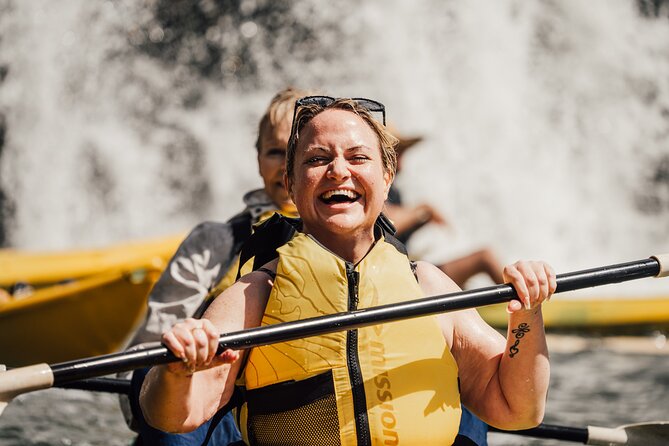 Bay of Islands Glow Worm Caves & Scenic Shore Excursion - The cruise timing deserves close attention