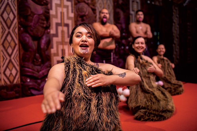 Bay of Islands Heritage Experience from Auckland incl. Waitangi & Russell - Key points to know before booking