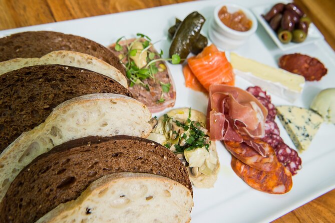 Bay of Islands, Spirit & Craft Beer Tour with Lunch - Marsden Estate: wine tasting with a courtyard lunch