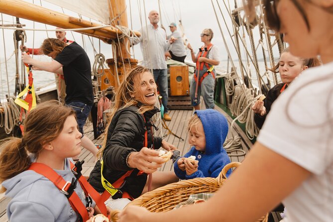 Bay of Islands Tall Ship Sailing on R. Tucker Thompson Including BBQ Lunch - Starting at Russell Wharf, with an easy ferry option from Paihia