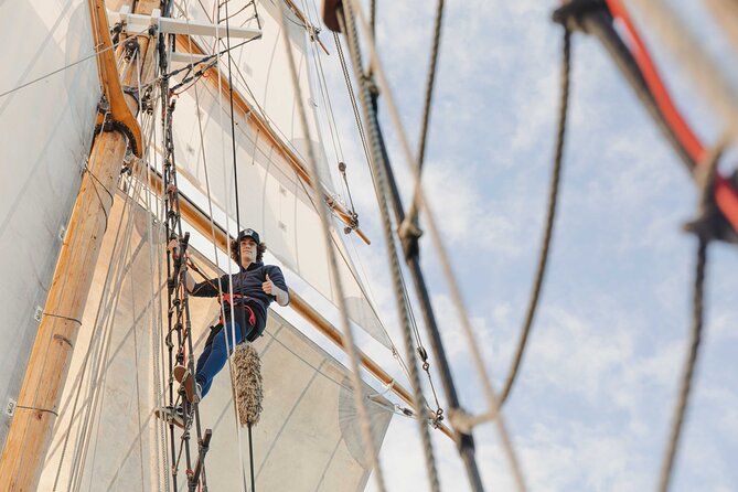 Bay of Islands Tall Ship Sailing on R. Tucker Thompson Including BBQ Lunch - The charitable purpose adds value without changing the outing