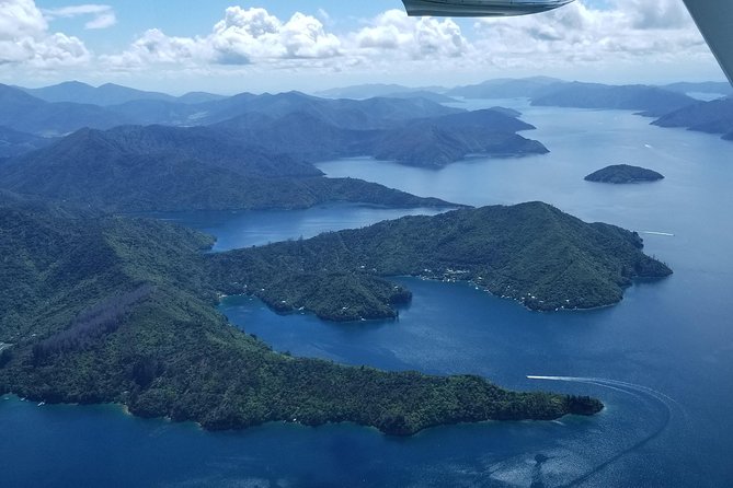 Bays and Bush Flight Scenic Tour - What the commentary adds