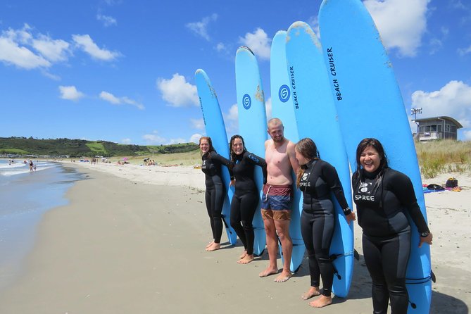 Beginner Surf Lesson at Te Arai Beach - The beach briefing comes before the surf
