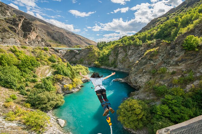 Bike & Wine Tour: Arrowtown to Valley of the Vines - Who should book this cycling and wine day?