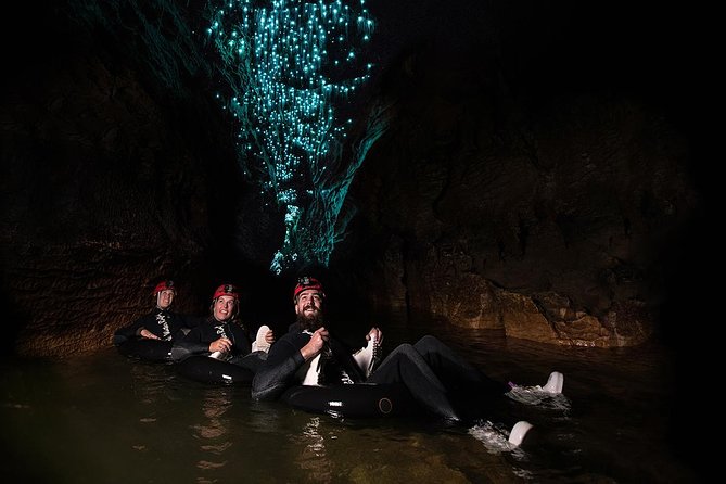 Black Abyss: Ultimate Waitomo Caving - Private Tour from Auckland - Leaving Auckland at 6:00 am
