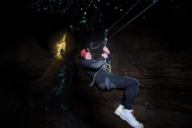 Black Water Rafting Experience Waitomo Caves Tour - Black Labyrinth: three hours of cave adventure