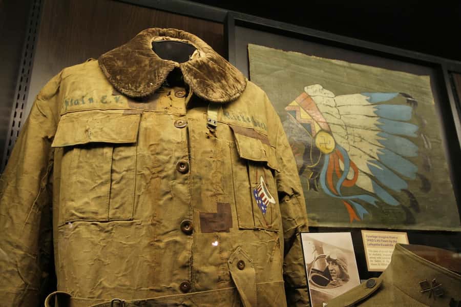 Blenheim: Omaka Aviation Heritage Centre Admission Ticket - What the staff and presentation add