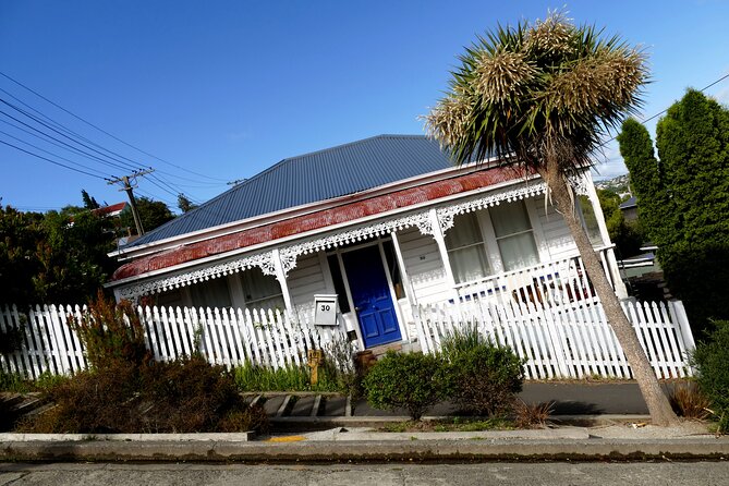 Castle, Coast & City Tour - 8 pax max - Castle Entrance Included - Larnach Castle: the main event