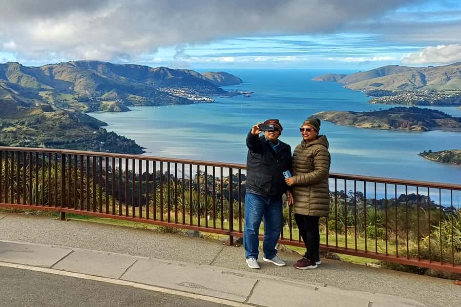 Christchurch: 1/2-Day Scenic Highlights Small Group Tour - Key points to know before booking