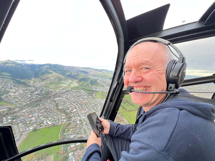 Christchurch: 20-Minutes City Helicopter Flight - Taking off over the Garden City