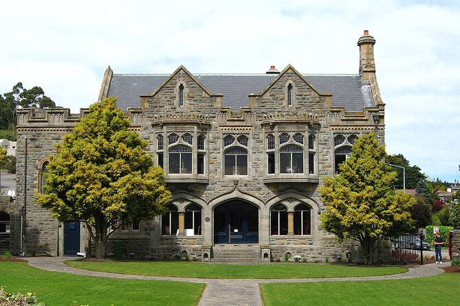 Christchurch City Highlights Half Day Tour - Christchurch Botanic Gardens, the strongest finish