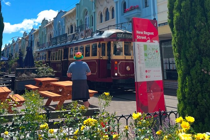 Christchurch INTL Airport Car Transfer to City max 4 persons - Baby seats and baggage need advance attention