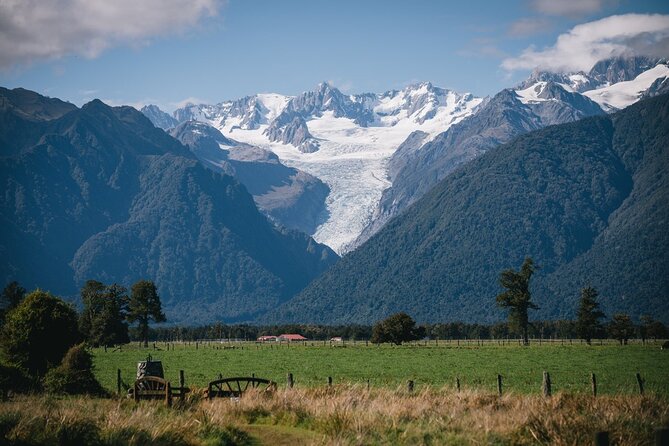 Christchurch to Franz Josef One Way Day Tour with TranzAlpine - Lake Ianthe offers a quieter five-minute pause